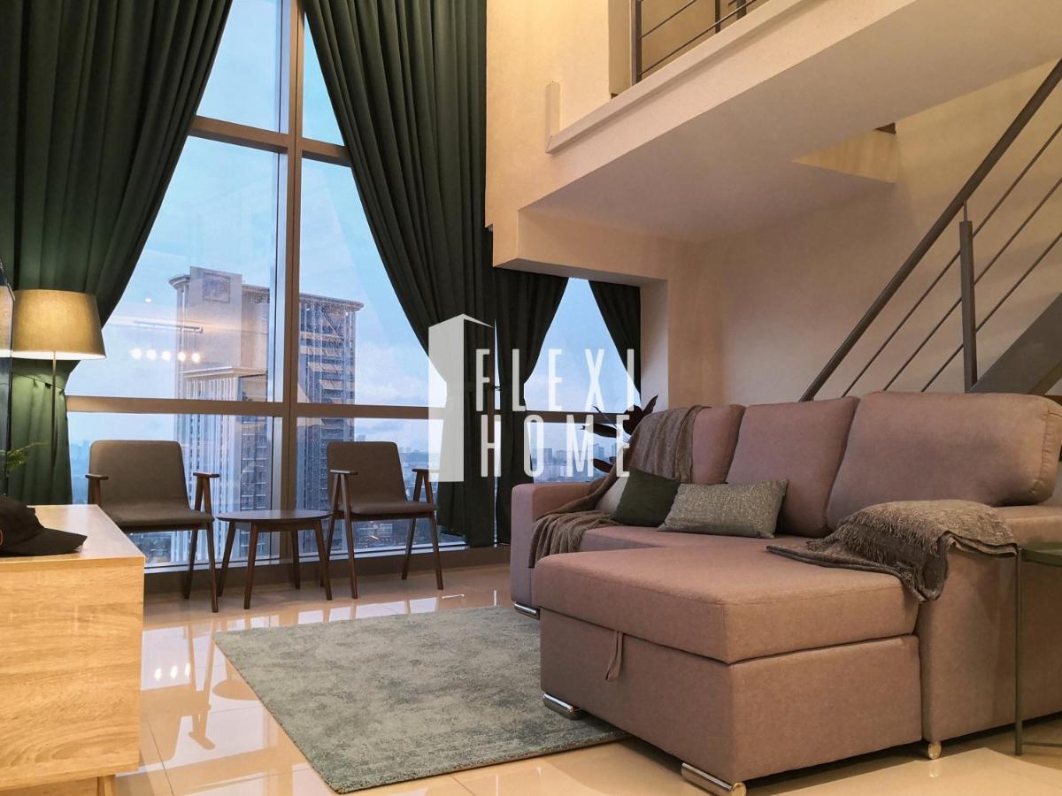 Netflix-Pinnacle Pj, Fantastic City View, 1-6 Guests Designed Duplex Home By Flexihome-My Петалинг-Джая Экстерьер фото