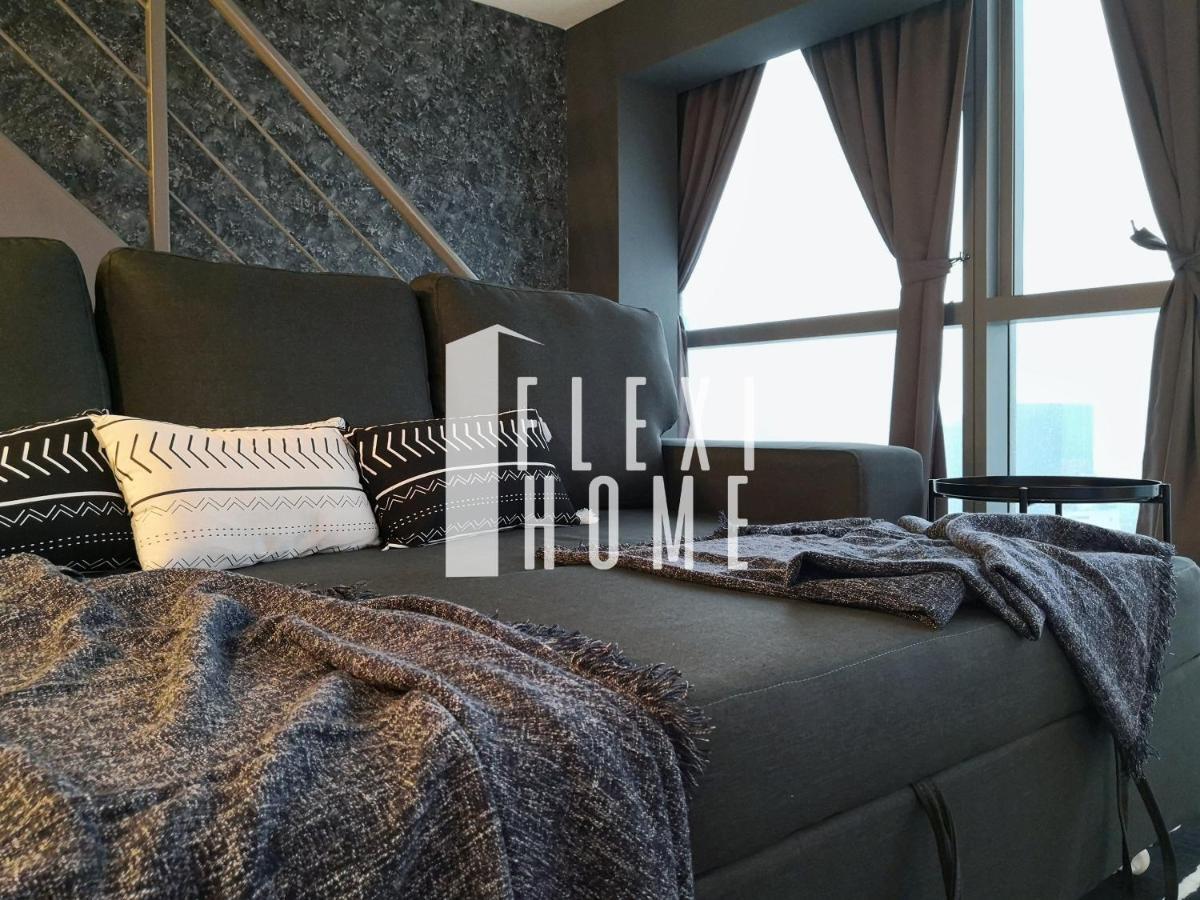 Netflix-Pinnacle Pj, Fantastic City View, 1-6 Guests Designed Duplex Home By Flexihome-My Петалинг-Джая Экстерьер фото